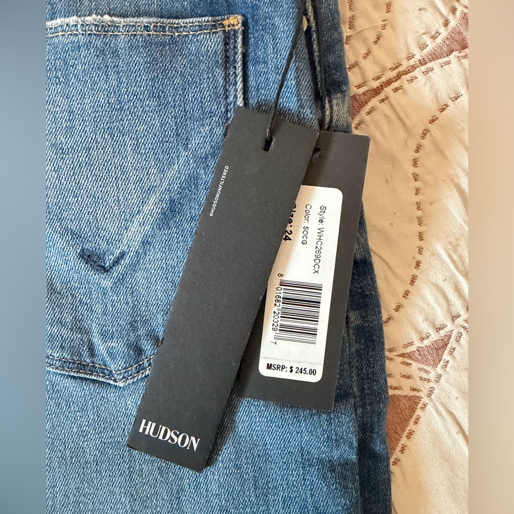 Hudson Jeans Hugh Rose Zooey Straight Crop